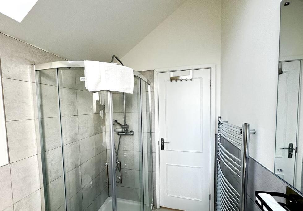 Hutchcomb Villa, 4 Bed Luxury House,Oxford+Parking エクステリア 写真
