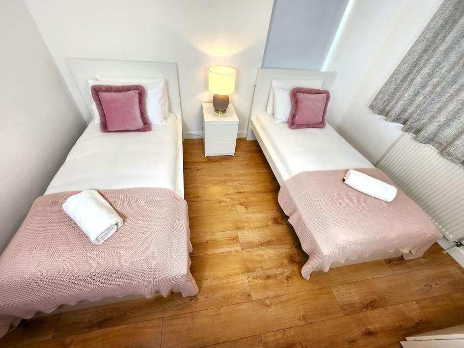 Hutchcomb Villa, 4 Bed Luxury House,Oxford+Parking エクステリア 写真