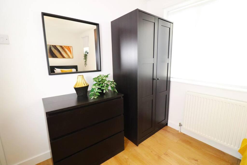 Hutchcomb Villa, 4 Bed Luxury House,Oxford+Parking エクステリア 写真