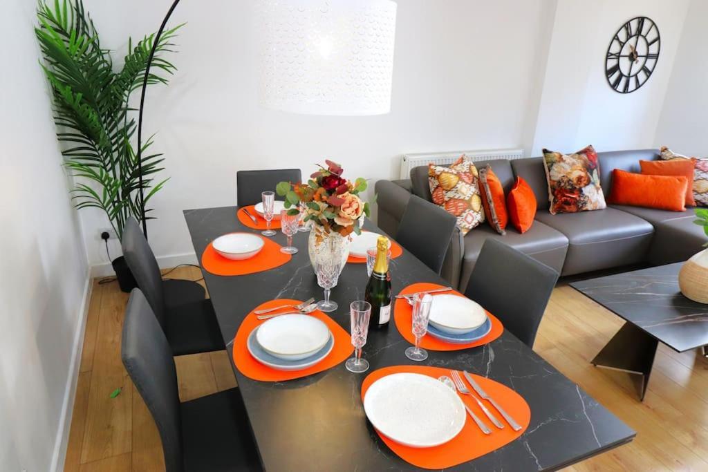 Hutchcomb Villa, 4 Bed Luxury House,Oxford+Parking エクステリア 写真